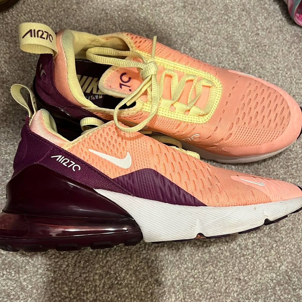 Nike pink n purple